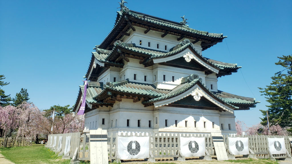青森 弘前城の御城印 販売場所はどこ いくらで買えるの 御城印めぐりドットコム